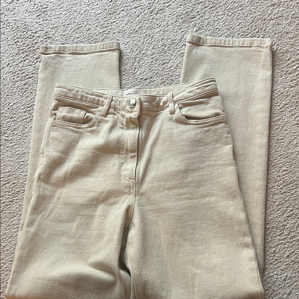 Women’s Aritzia Tan Jeans